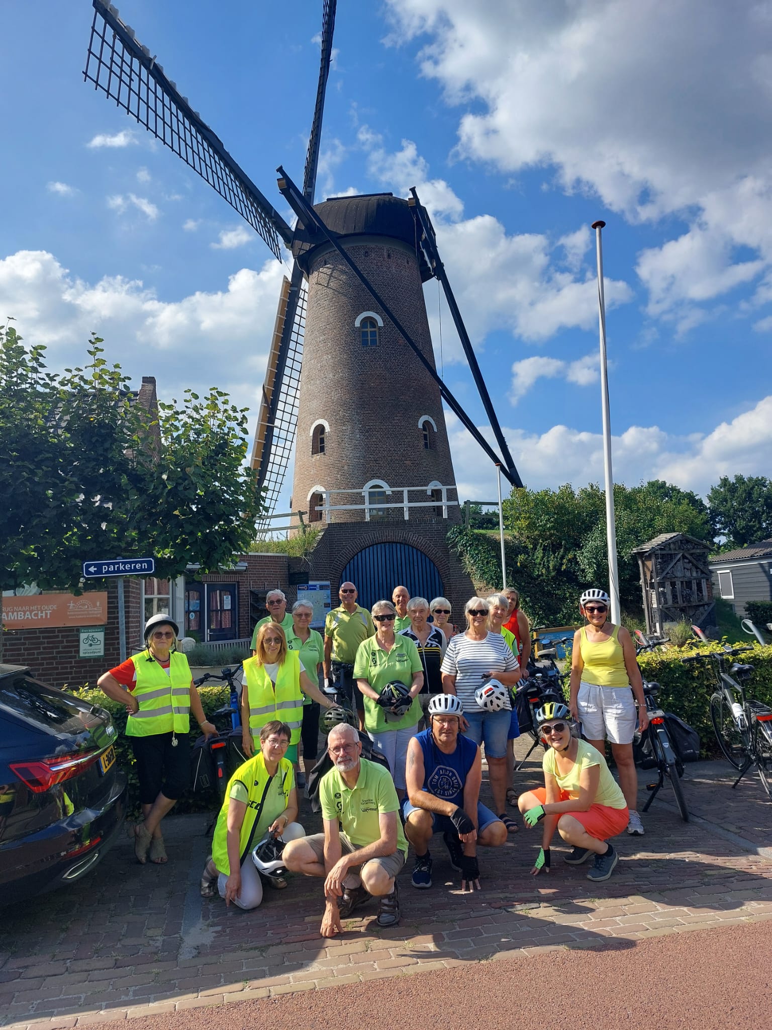 WhatsApp Image 2025-08-20 at 14.15.01 (1)